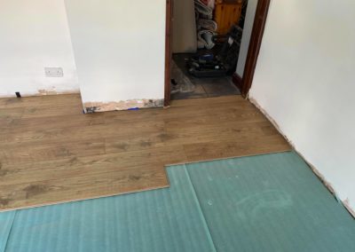Fitting wooden flooring