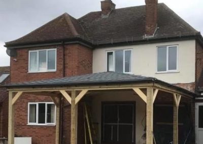 Gazebo with tiled roof on rear of detached Worcester house